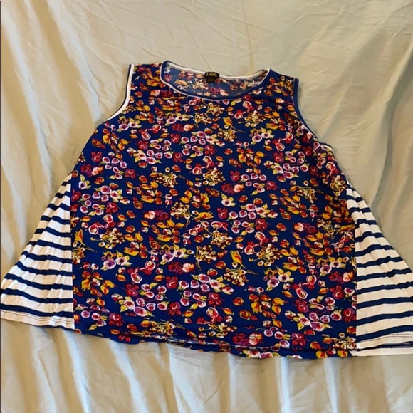 Lee Navy Blue with Floral Print and Stripes Sleeveless Top Vacation Size XL - Picture 1 of 5